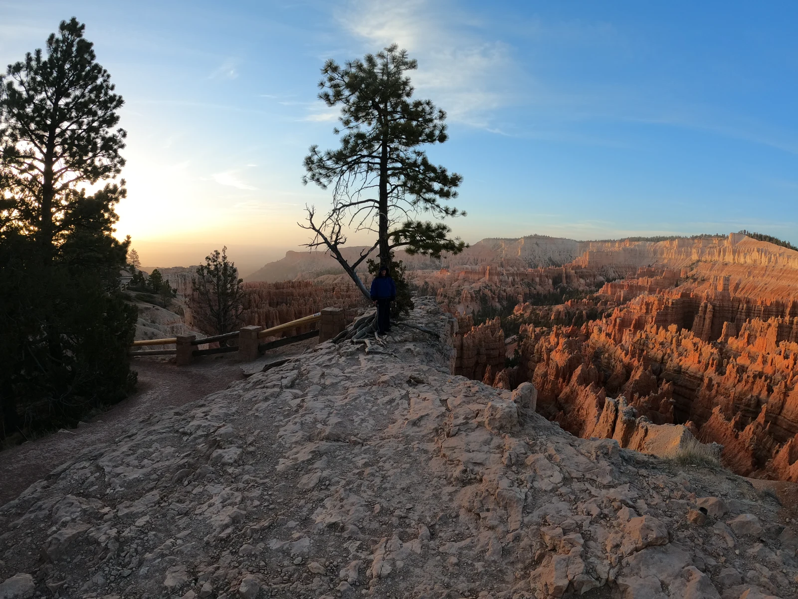 Sunrise at Bryce Canyon